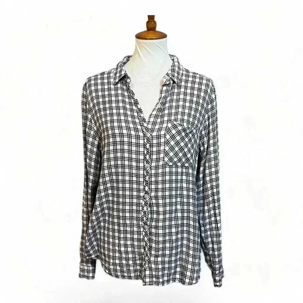 Universal Thread Womens Black White Plaid Flannel Button Up Plus Sz XL‎ Fall